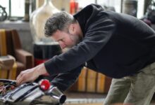 SEO-optimized keywords: electric vehicle repair tools, best equipment for EV repair, top tools for electric car repair, essential tools for electric vehicle maintenance, electric vehicle repair kit.